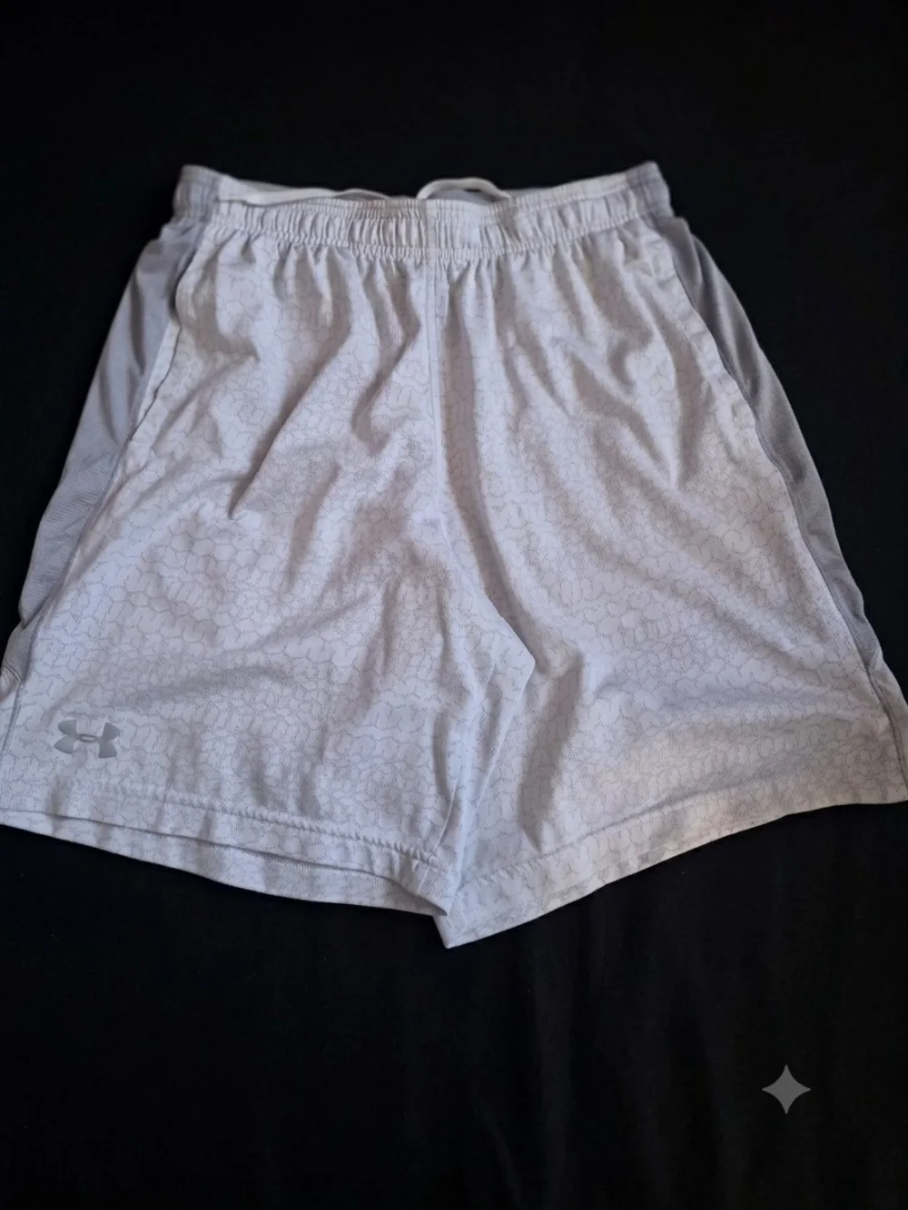 Under Armour White/Grey Men's Performance Shorts